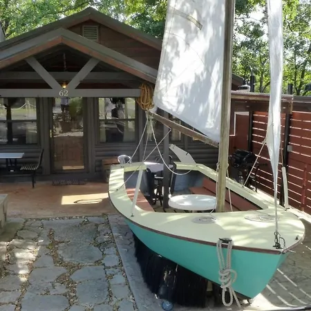 The Panacea Boathaus Vila